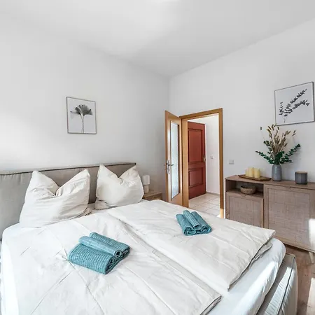 Lehastays - Apartment Buckau 16-01 I Balkon I Wlan I Smarttv I Erdgeschoss Magdeburg Exterior photo